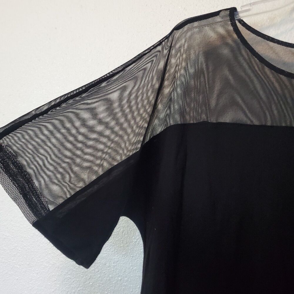 Tresics Black Top Sheer Shoulder And Sleeves Soli… - image 3